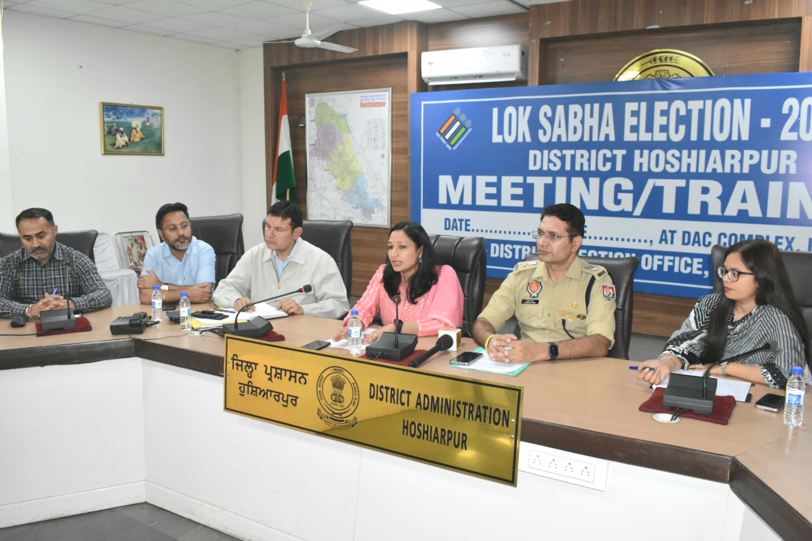 Full vigilance should be used to stop the flow of illicit liquor during the Lok Sabha elections - Komal Mittal